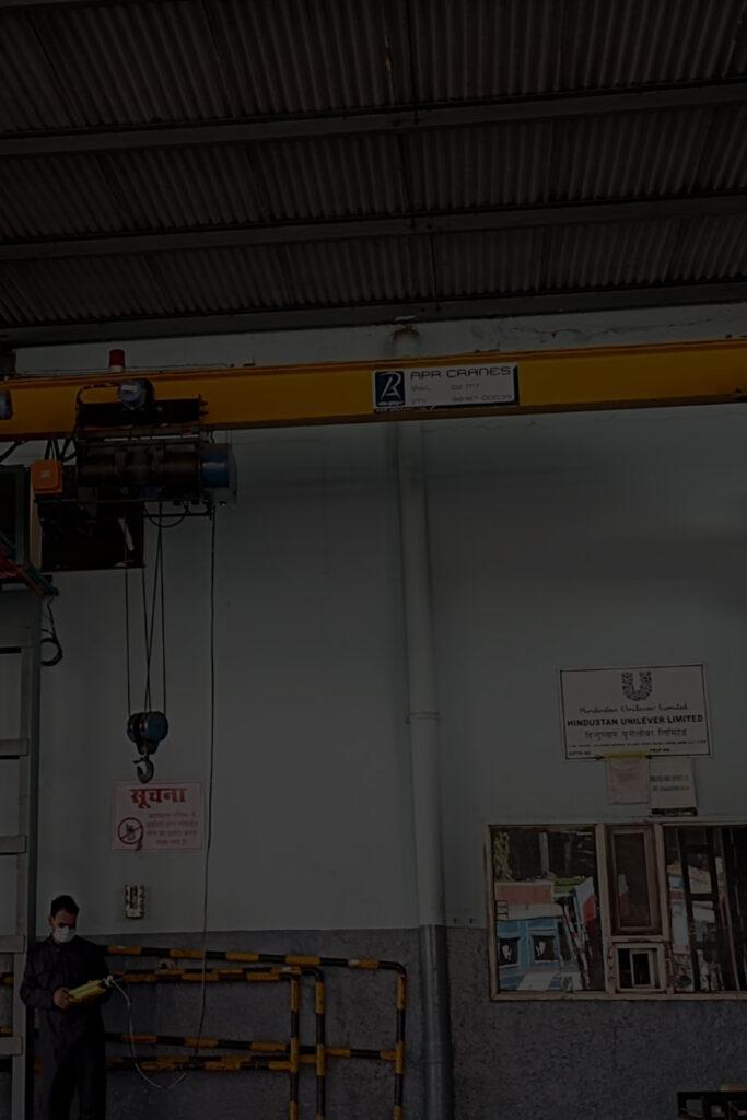 single-girder eot crane designed by APR Cranes